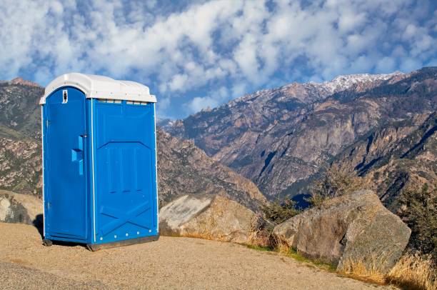 Best Porta potty rental near me  in Tolono, IL