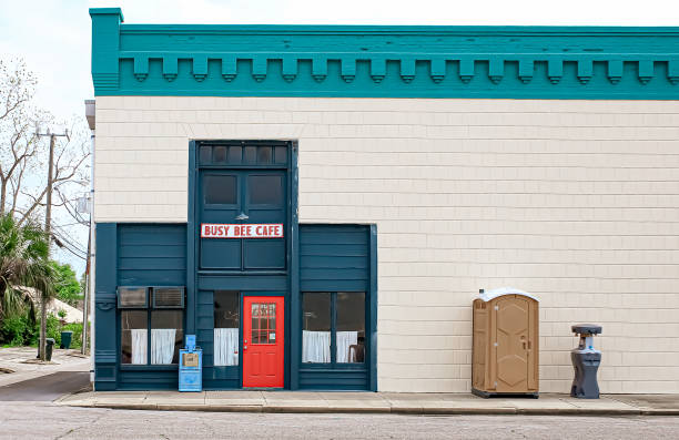 Best Construction site porta potty rental  in Tolono, IL